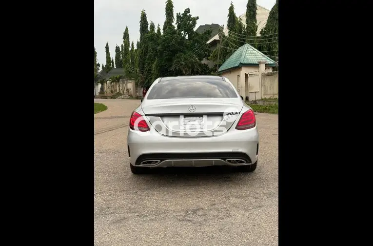 2017 MERCEDES BENZ C300 FULL OPTION - 5/5