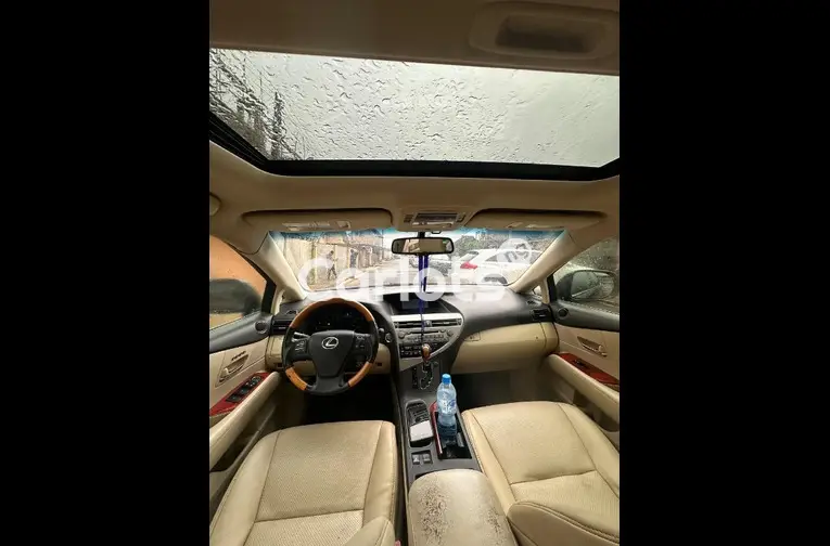 FEW MONTHS USED 2011 FACELIFTED TO 2015 LEXUS RX350 - 2/5