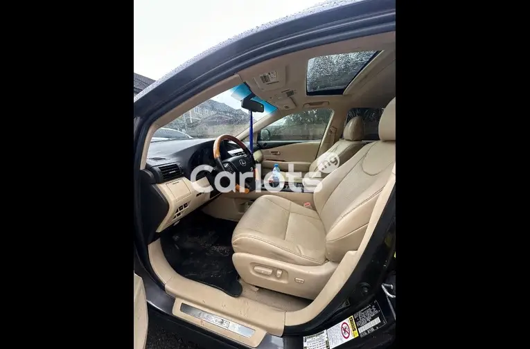 FEW MONTHS USED 2011 FACELIFTED TO 2015 LEXUS RX350 - 3/5