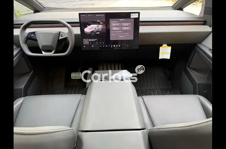 BRAND NEW 2024 TESLA CYBERTRUCK - 3/5