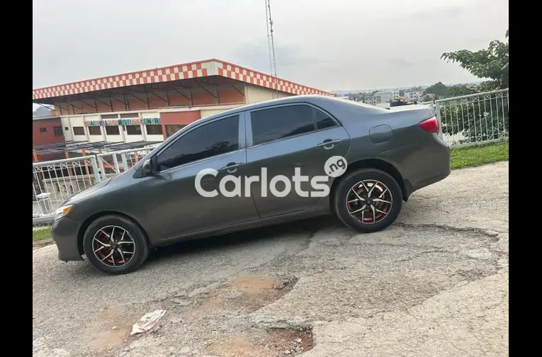 2009 TOYOTA COROLLA - 3/4