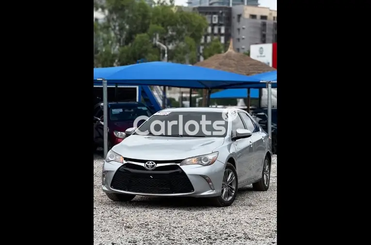 2016 TOYOTA CAMRY - 1/4