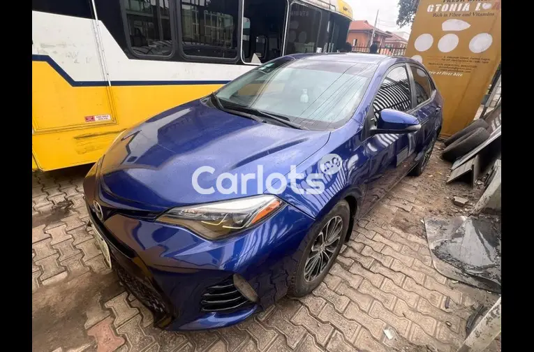 PRE-OWNED 2015⬆️2017 TOYOTA COROLLA SPORT