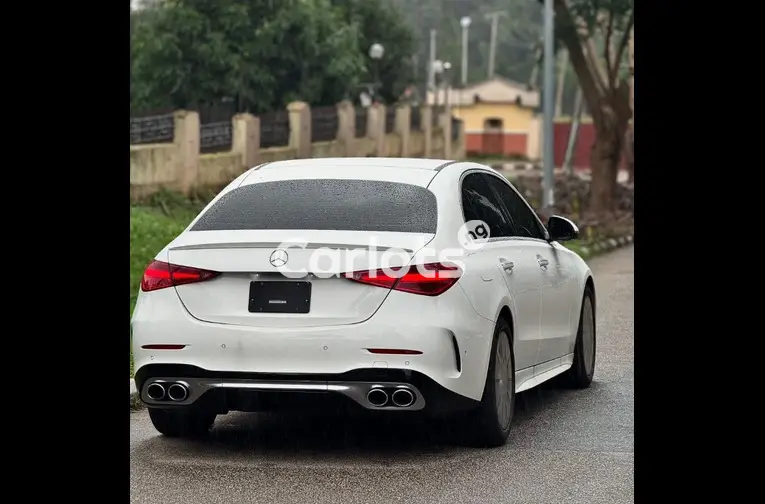 FOREIGN USED 2024 MERCEDES BENZ C43 AMG - 4/5