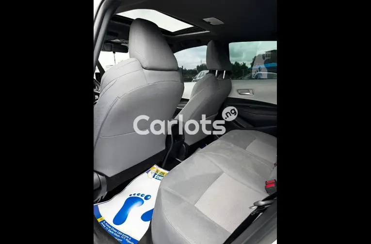 2020 TOYOTA COROLLA - 3/4