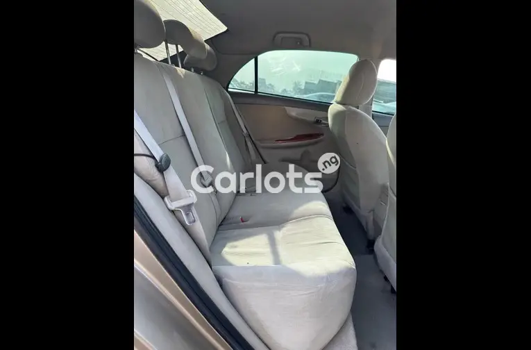 2009 KEYLESS TOYOTA COROLLA - 4/5