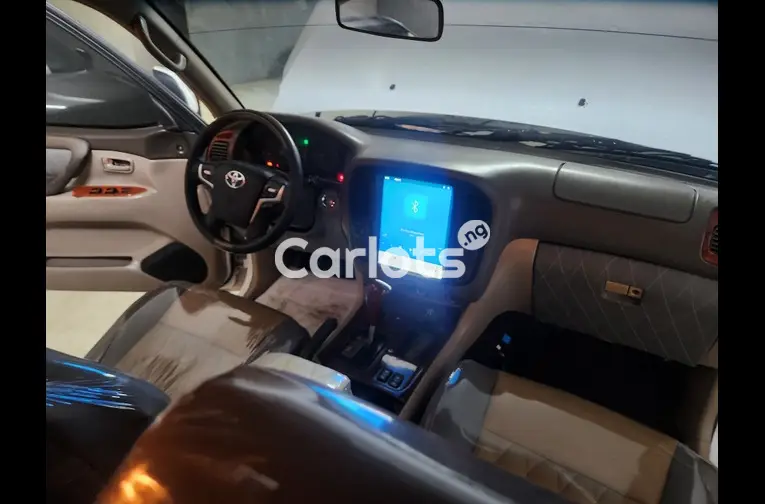 2024 UPGRADED TOYOTA LAND CRUISER - 3/5