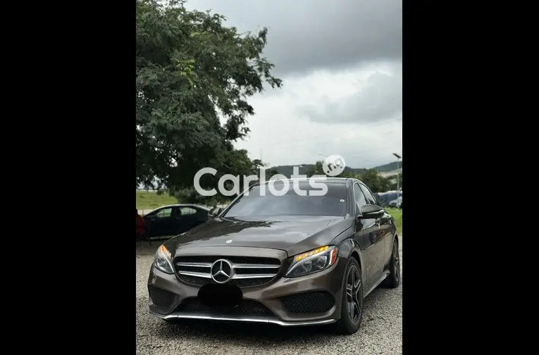2015 MERCEDES BENZ C300 FULL OPTION - 1/5
