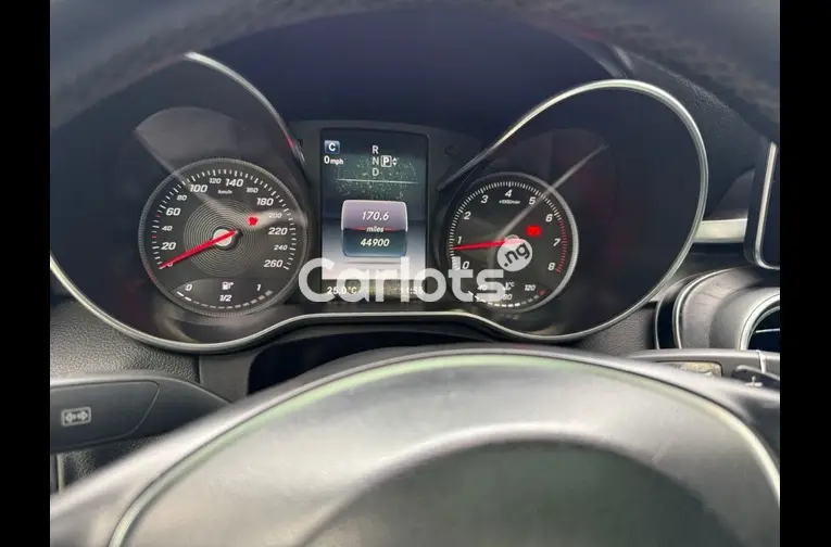 2015 MERCEDES BENZ C300 FULL OPTION - 4/5