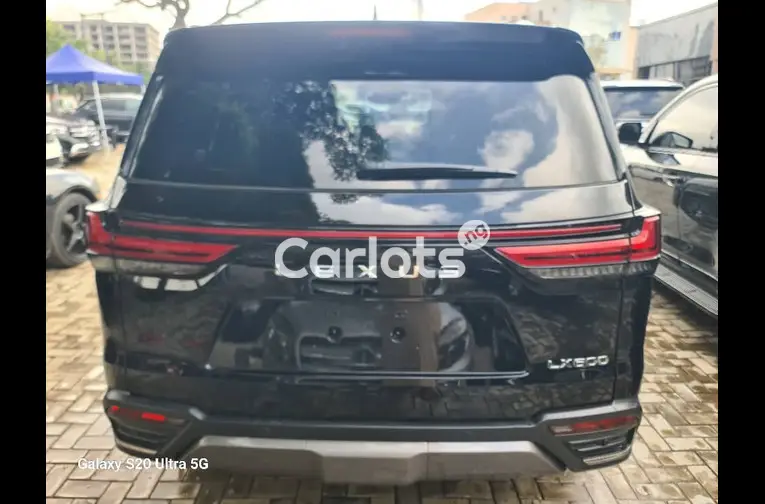 Brand New 2024 Lexus LX600 - 4/5