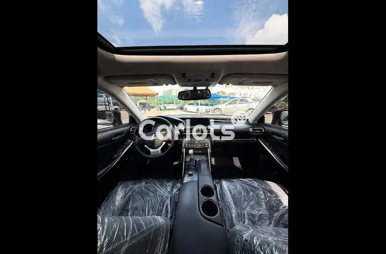 2014 LEXUS IS250 - 3/5