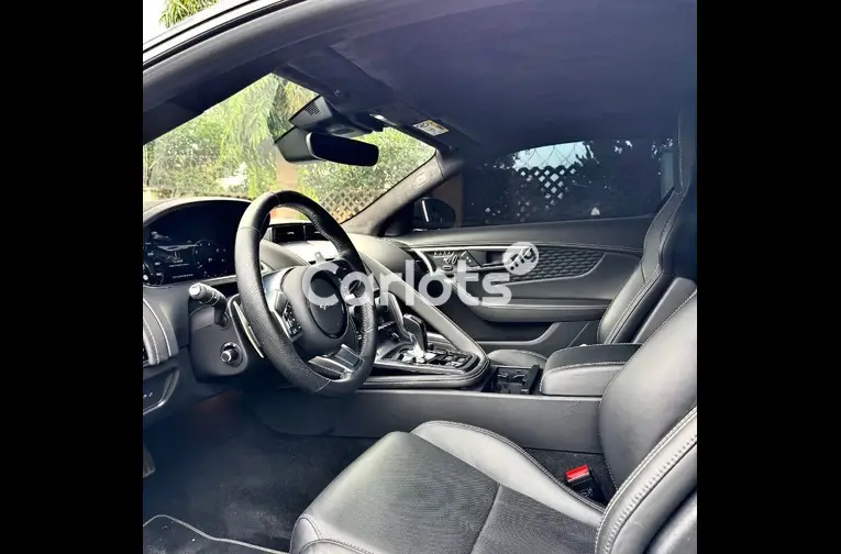 FOREIGN USED 2024 JAGUAR F-TYPE R DYNAMIC - 4/5