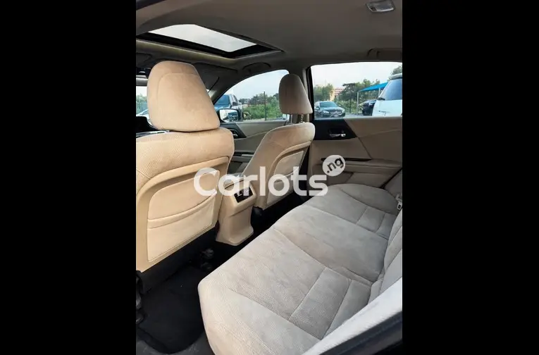 HONDA ACCORD 2013 - 1/5