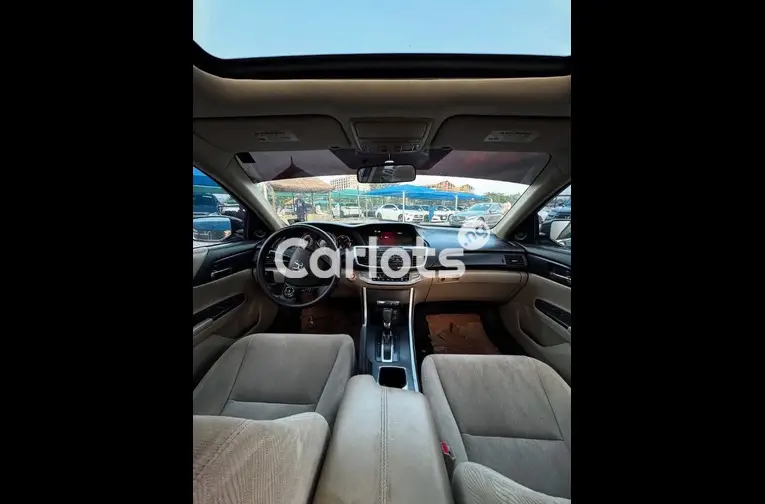 HONDA ACCORD 2013 - 3/5