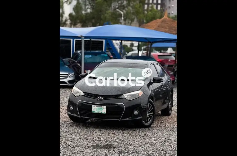 2014 TOYOTA COROLLA - 1/4