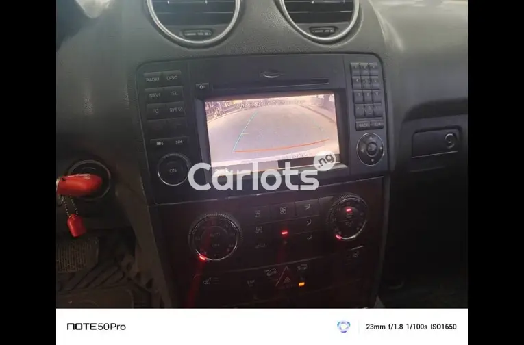 CLEAN REGISTERED 2011 MERCEDES BENZ ML350 FULL OPTION - 2/5