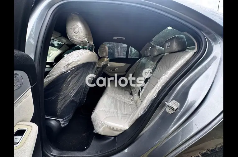 2015 KEYLESS MERCEDES BENZ C300 - 4/5