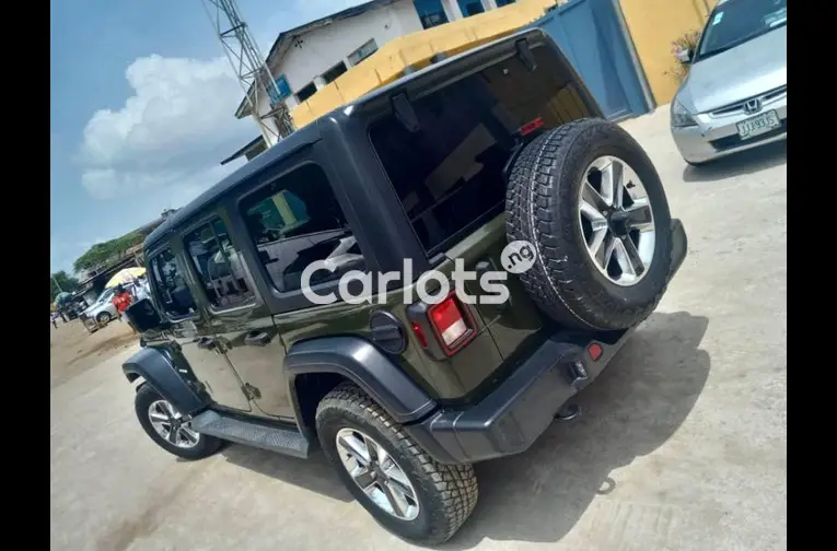 FOREIGN USED 2021 JEEP WRANGLER SAHARA - 4/5