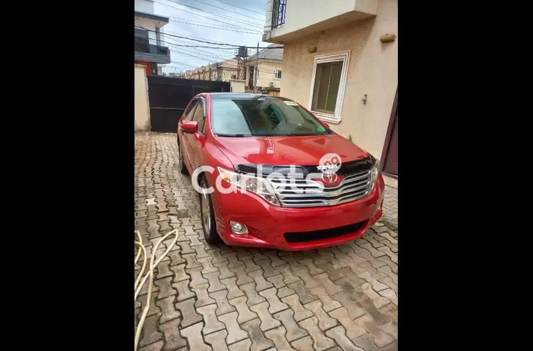 FOREIGN USED 2010 TOYOTA VENZA AWD V6 FULL OPTION - 1/5