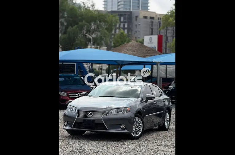 2014 LEXUS ES350