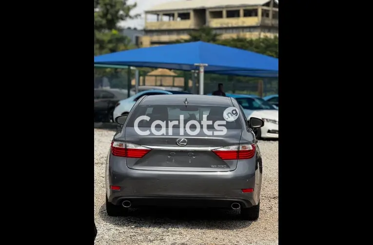 2014 LEXUS ES350 - 4/4