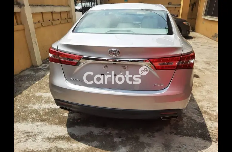 FOREIGN USED 2014 TOYOTA AVALON XLE - 5/5