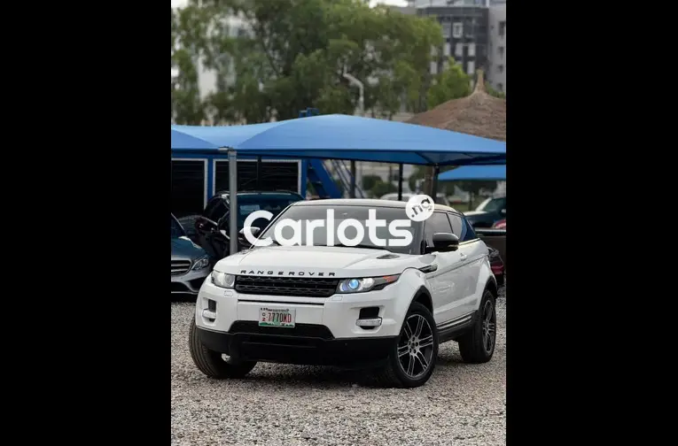 2013 Range Rover Evoque - 1/4