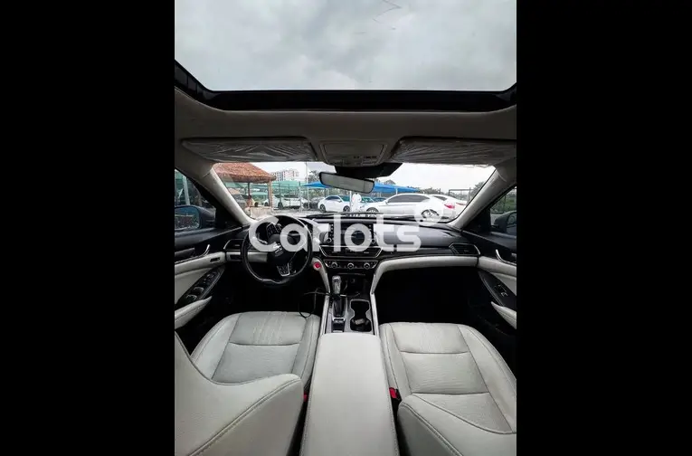 2018 HONDA ACCORD - 3/4