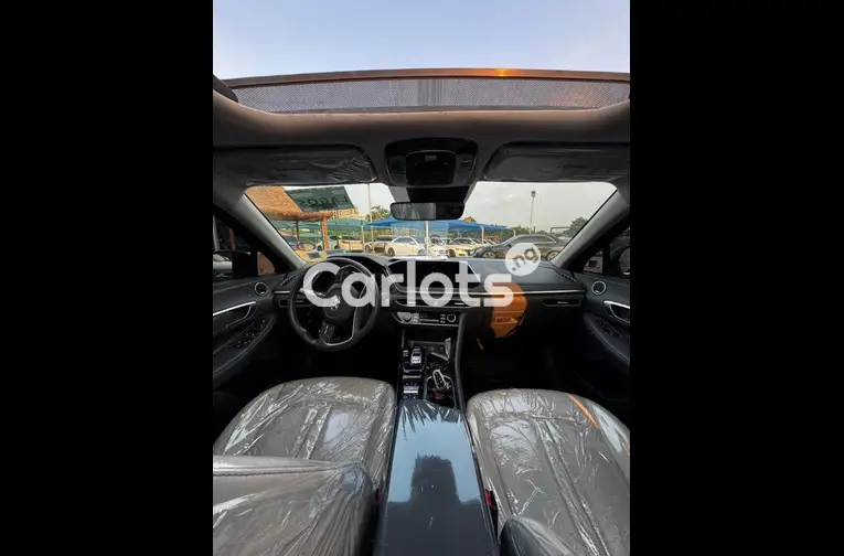 2020 HYUNDAI SONATA - 2/5