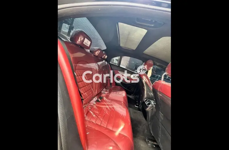 2017 MERCEDES BENZ C300 - 3/5