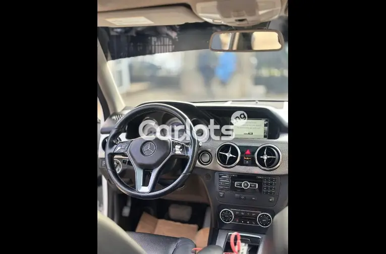 2014 MERCEDES BENZ GLK350 FULL OPTION - 2/5