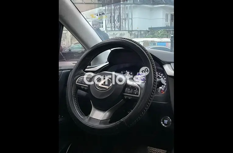 DIRECT 2019 LEXUS RX350 FULL OPTION WITH 360CAM - 3/5