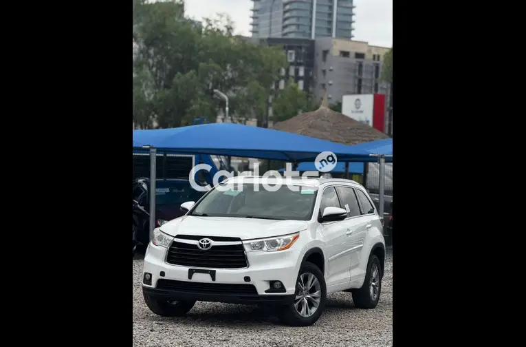 2015 TOYOTA HIGHLANDER XLE - 3/5