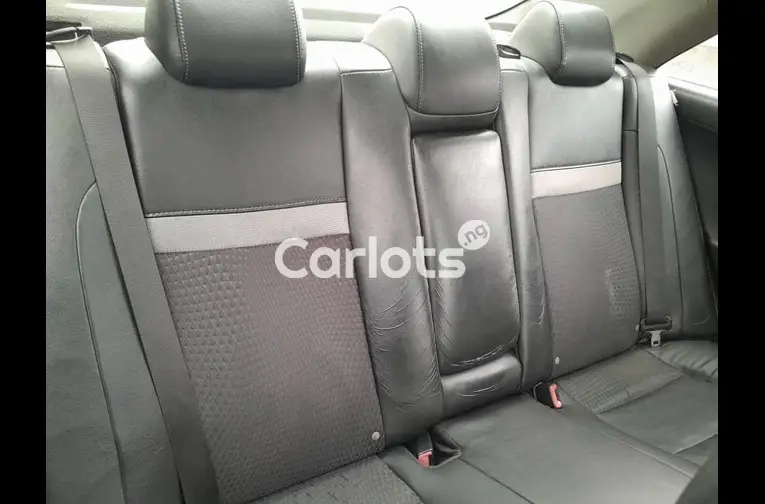 2014 TOYOTA CAMRY - 3/5