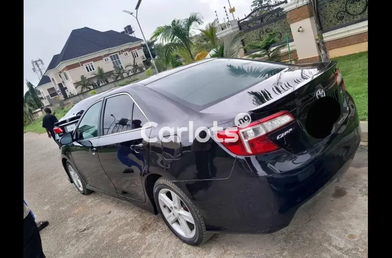 2014 TOYOTA CAMRY - 4/5