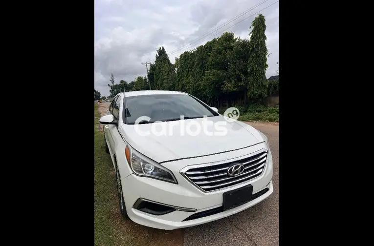 2017 HYUNDAI SONATA - 2/5