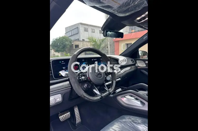 FOREIGN USED 2023 MERCEDES BENZ GLE63s AMG COUPE - 3/5