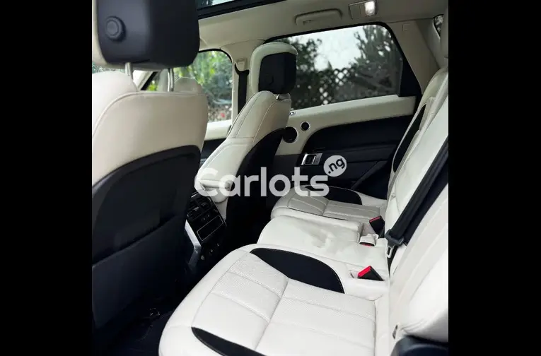 FOREIGN USED 2020 RANGE ROVER SPORT P525 - 4/5