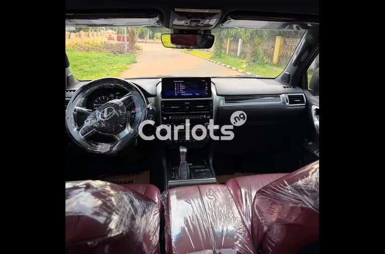 FOREIGN USED 2023 LEXUS GX460 - 3/5