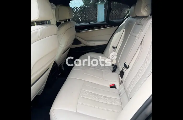 FOREIGN USED 2018 BMW 5 SERIES M550i - 3/5