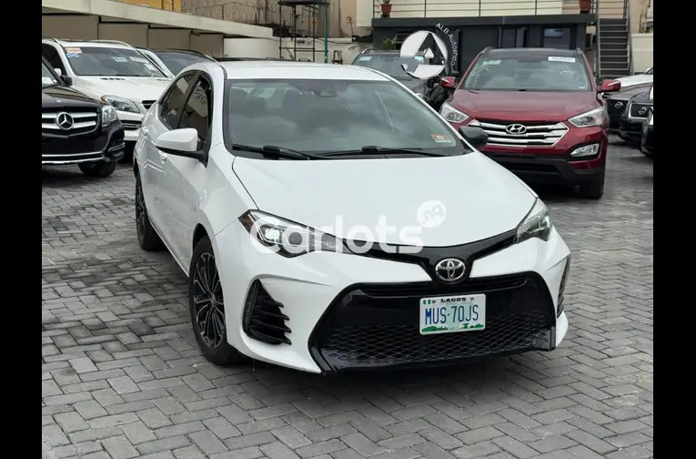 2017 Toyota Corolla SE