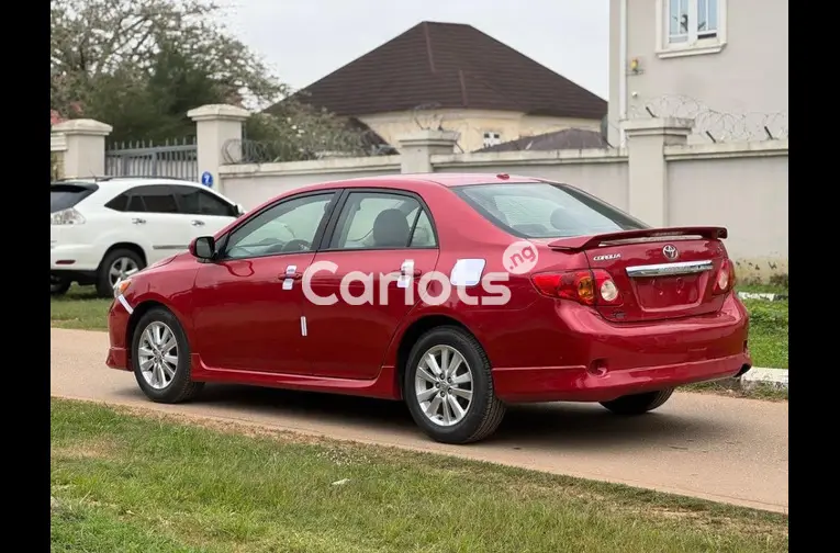 FEW MONTHS USED 2009 TOYOTA COROLLA S - 5/5