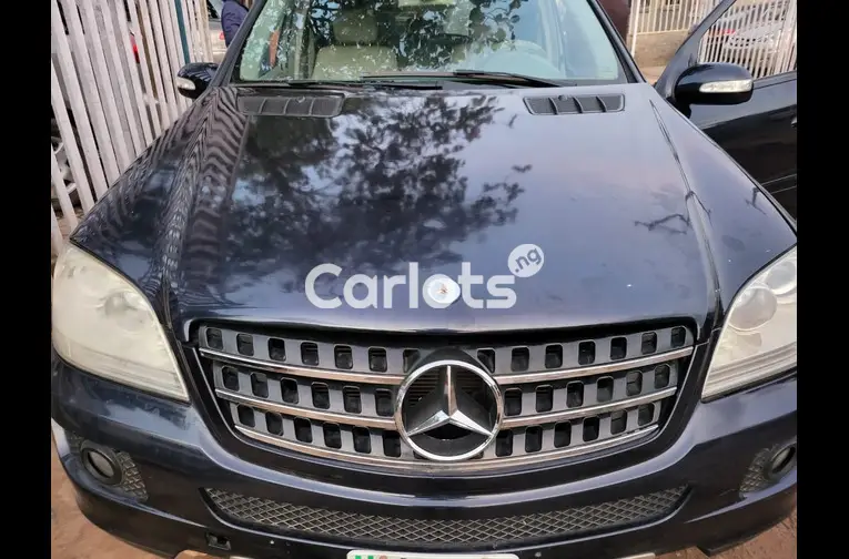 NEATLY USED 2006 MERCEDES BENZ ML350 4MATIC