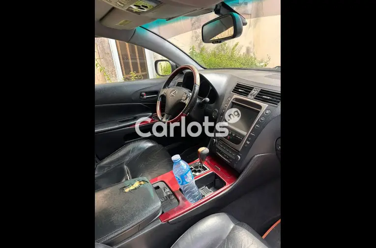 CLEAN REGISTERED 2006 LEXUS GS300 AWD FULL OPTION - 2/7