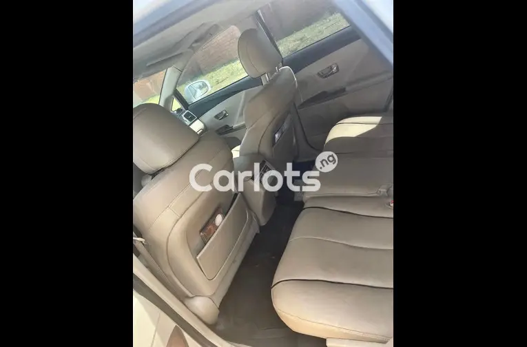 2010 TOYOTA VENZA FULL OPTION - 3/4