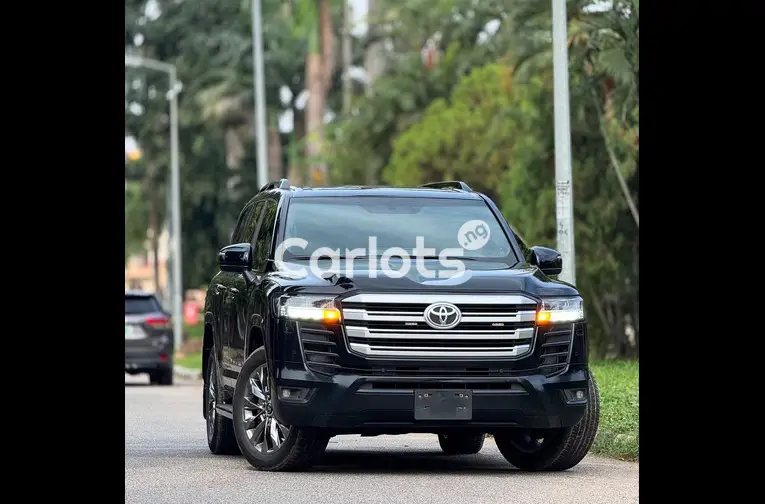 2023 TOYOTA LAND CRUISER GX.R