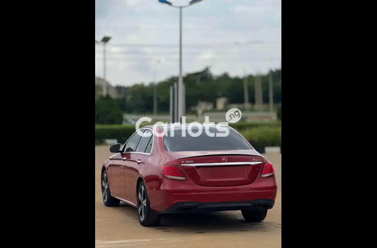 2017 MERCEDES BENZ E300 FULL OPTION - 6/7