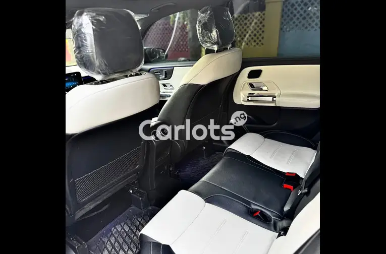 FOREIGN USED 2021 MERCEDES BENZ GLB250 - 5/7