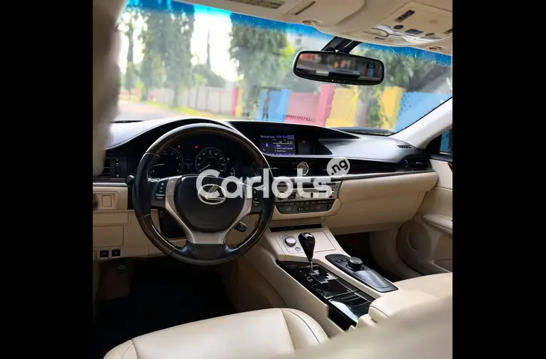 FOREIGN USED 2018 UPGRADED LEXUS ES350 - 3/7
