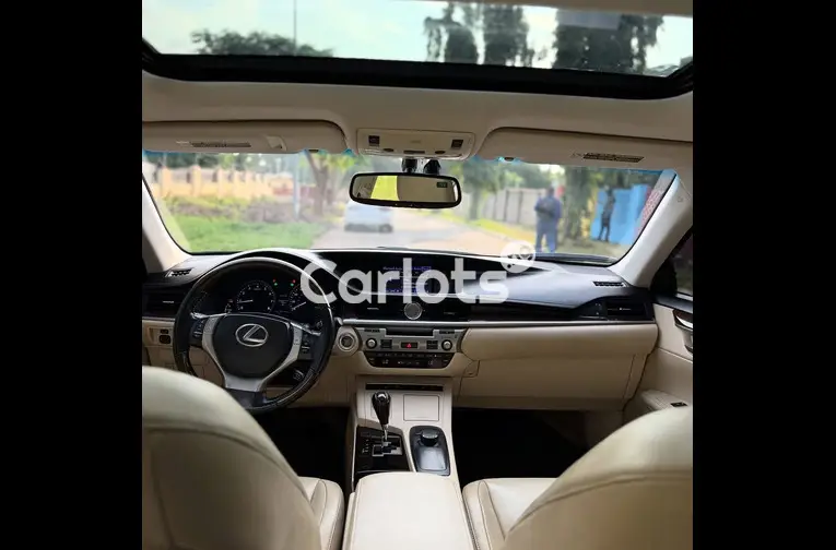 FOREIGN USED 2018 UPGRADED LEXUS ES350 - 4/7
